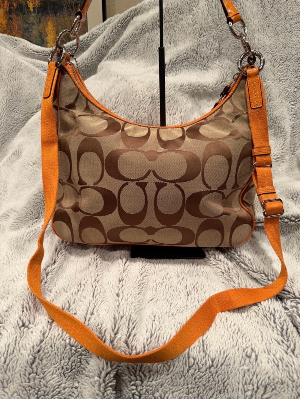 Coach convertible hobo handbag classic jacquard signature “C” - Picture 5 of 13